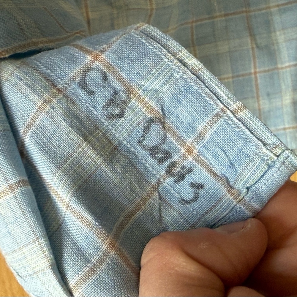 Brooks Brothers linen dress shirt, men's size medium - Picture 6 of 7